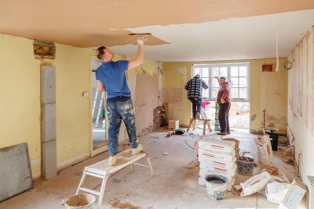 Buckingham,,Uk,-,March,14,,2016.,Team,Of,Builders,Working